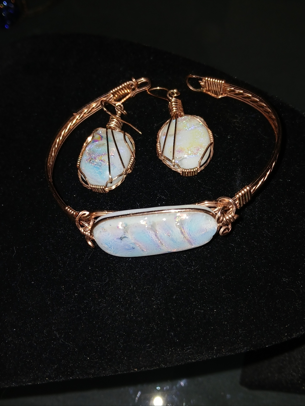 Wire Wrapped Bracelet And Earrings